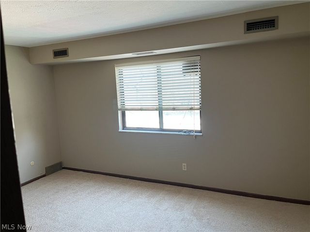 1640 Juniper Drive, Westlake, OH 44145