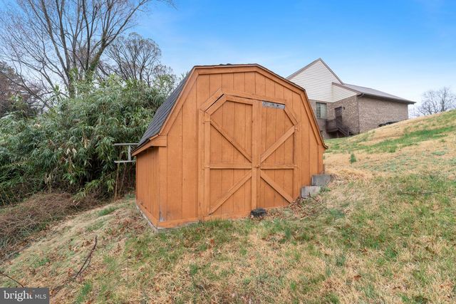 1029 BROADVIEW RD, Fort Washington, MD 20744