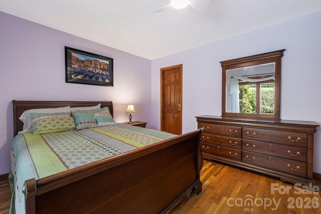 144 Hilltop Road, Black Mountain, NC 28711