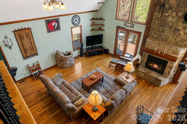 144 Hilltop Road, Black Mountain, NC 28711