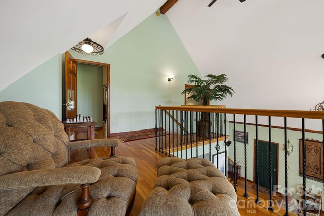 144 Hilltop Road, Black Mountain, NC 28711