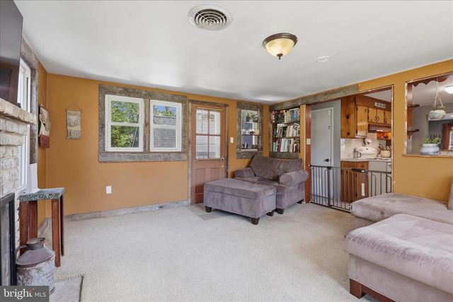 11614 TANEYTOWN PIKE, Emmitsburg, MD 21727