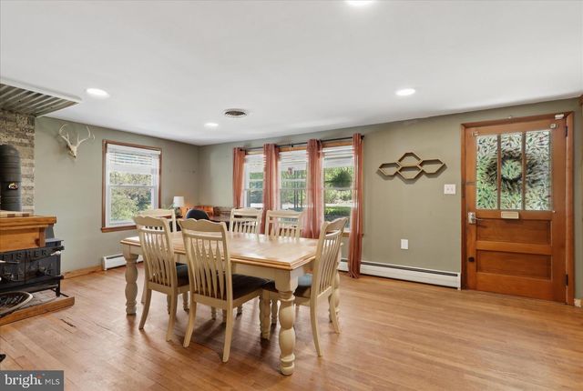 11614 TANEYTOWN PIKE, Emmitsburg, MD 21727