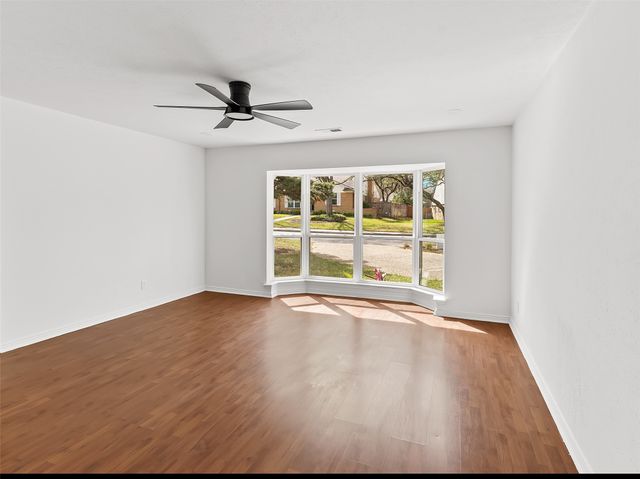 7607 Meadow Oaks Drive, Dallas, TX 75230