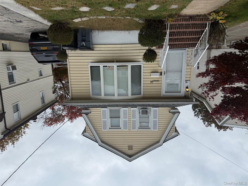 58 Centre Street, Woodmere, NY 11598