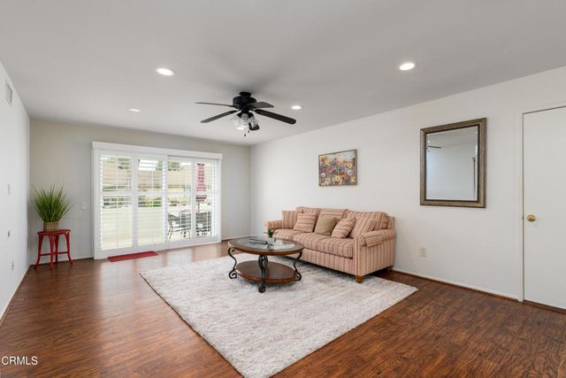28143 Village 28, Camarillo, CA 93012