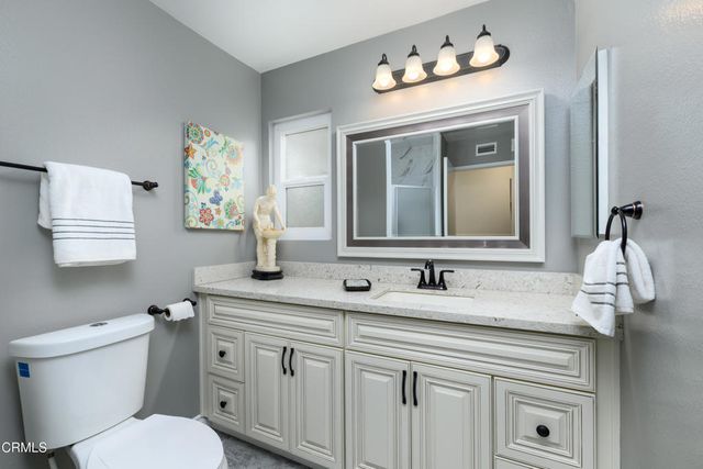 28143 Village 28, Camarillo, CA 93012