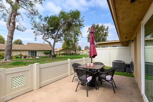 28143 Village 28, Camarillo, CA 93012