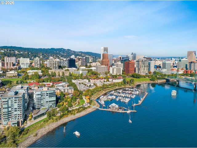 1930 S RIVER Dr W107, Portland, OR 97201