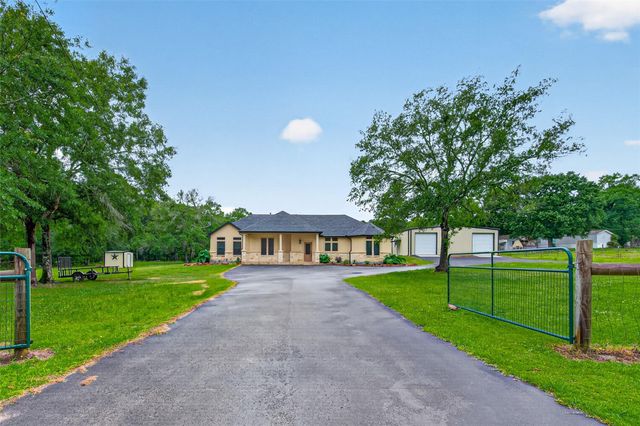 13399 Hill Creek Road, Montgomery, TX 77356