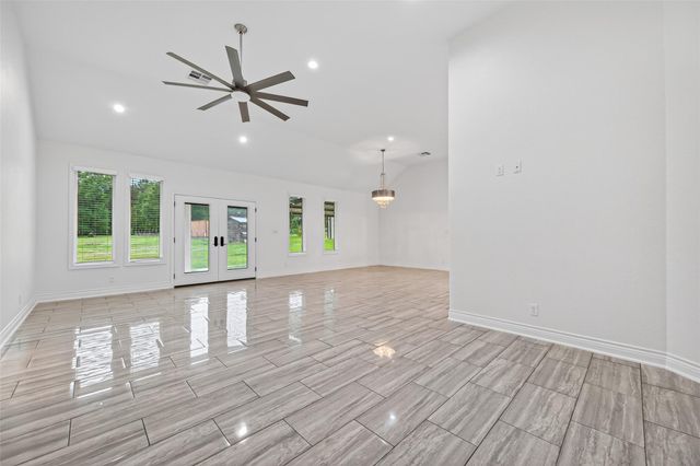 13399 Hill Creek Road, Montgomery, TX 77356