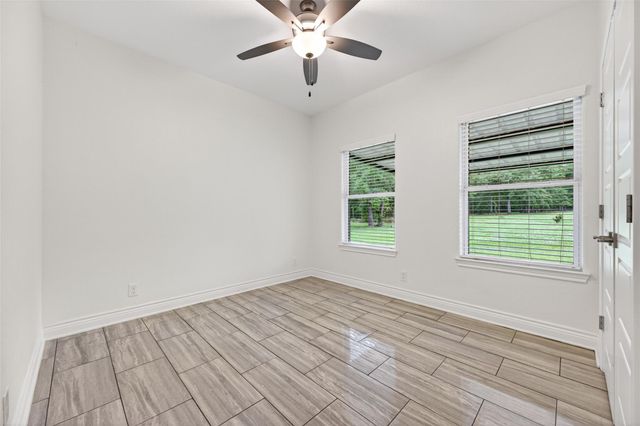 13399 Hill Creek Road, Montgomery, TX 77356