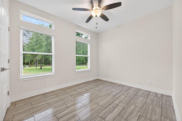 13399 Hill Creek Road, Montgomery, TX 77356