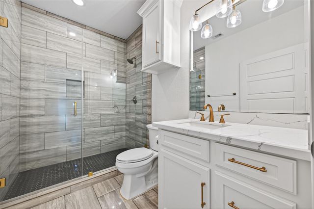 13399 Hill Creek Road, Montgomery, TX 77356