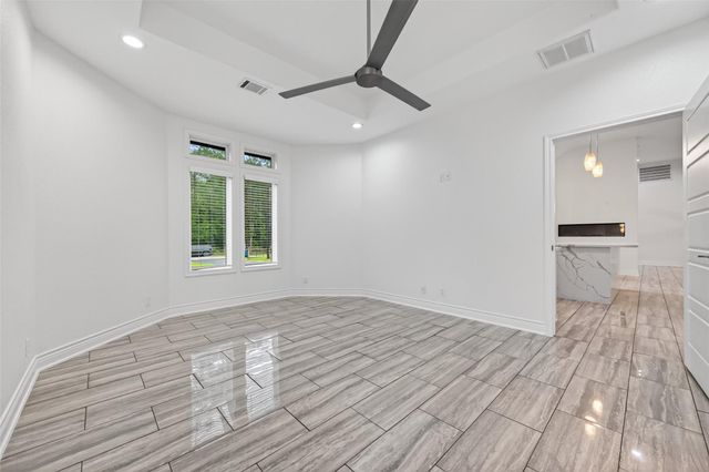 13399 Hill Creek Road, Montgomery, TX 77356