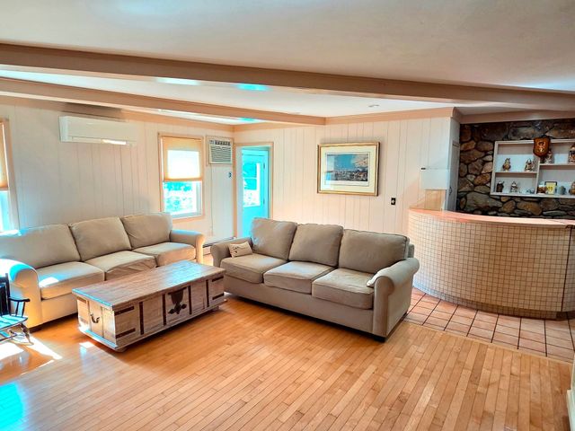 1015 Madison St, Fall River, MA 02720