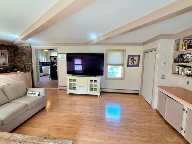 1015 Madison St, Fall River, MA 02720