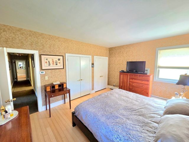 1015 Madison St, Fall River, MA 02720
