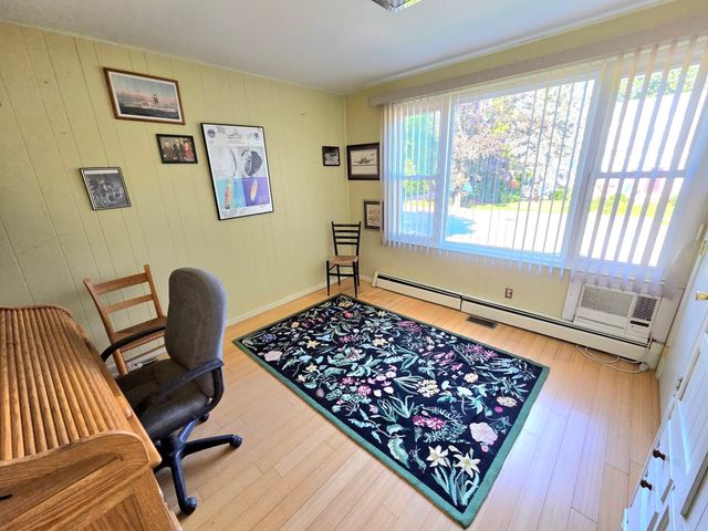 1015 Madison St, Fall River, MA 02720
