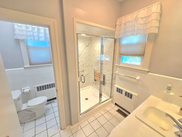 1015 Madison St, Fall River, MA 02720