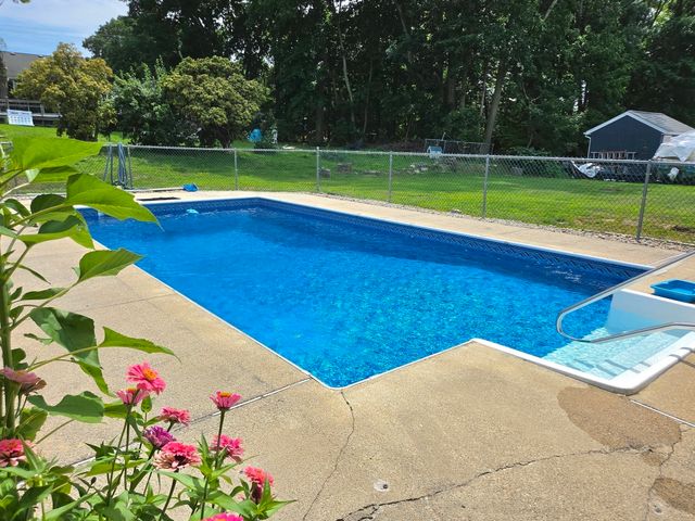 1015 Madison St, Fall River, MA 02720