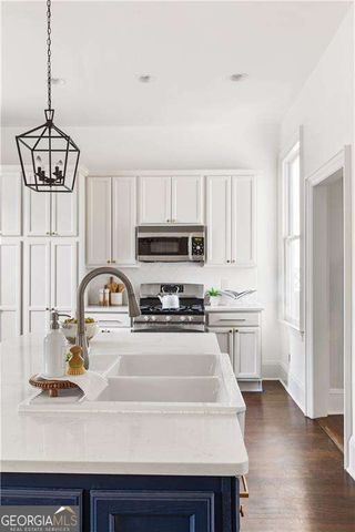 679 Lawton Street SW, Atlanta, GA 30310