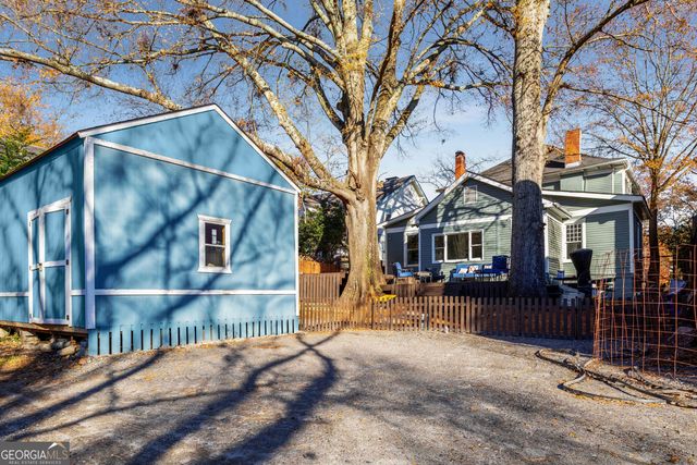 679 Lawton Street SW, Atlanta, GA 30310