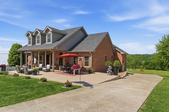 1838 Liberty Ln, Gallatin, TN 37066