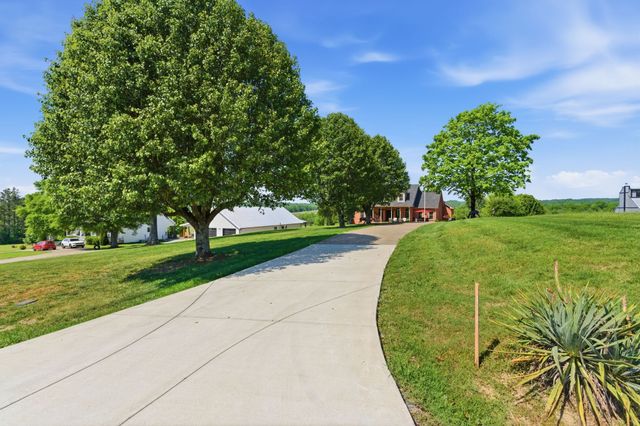 1838 Liberty Ln, Gallatin, TN 37066