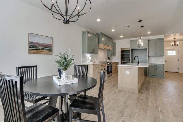 11712 NW 106th Street, Yukon, OK 73099