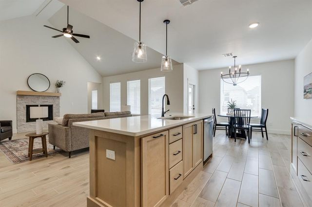 11712 NW 106th Street, Yukon, OK 73099