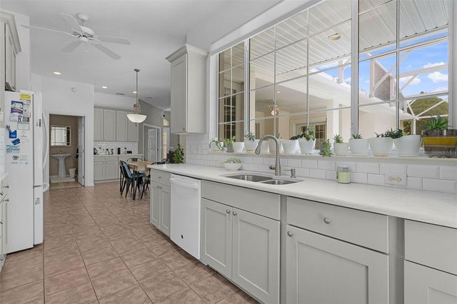 39407 TREELINE DRIVE, Lady Lake, FL 32159