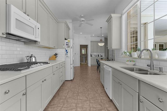 39407 TREELINE DRIVE, Lady Lake, FL 32159