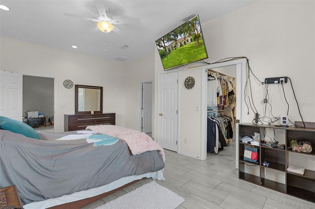 39407 TREELINE DRIVE, Lady Lake, FL 32159