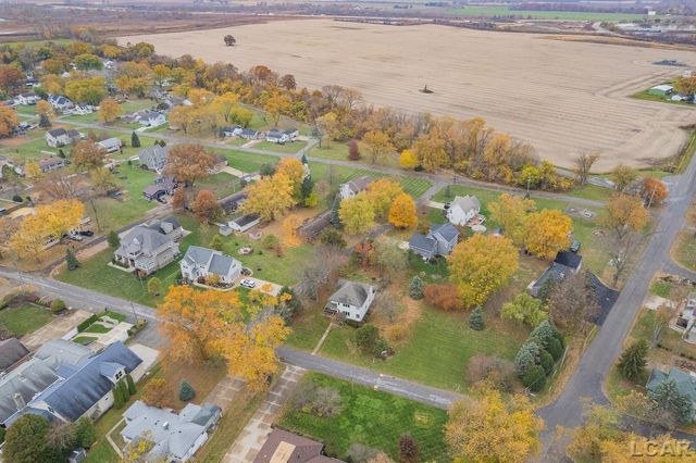 12301 Lakeshore Drive, La Salle, MI 48145