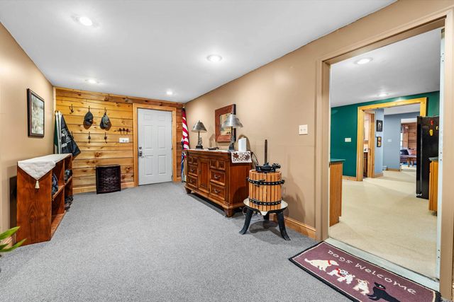 4880 Pikes Falls Road, Jamaica, VT 05343