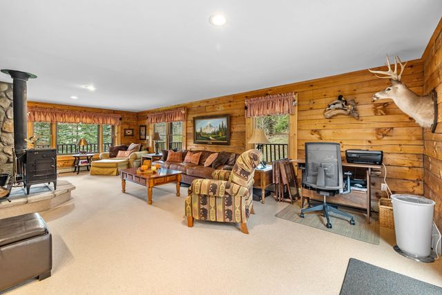4880 Pikes Falls Road, Jamaica, VT 05343