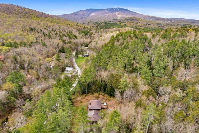 4880 Pikes Falls Road, Jamaica, VT 05343