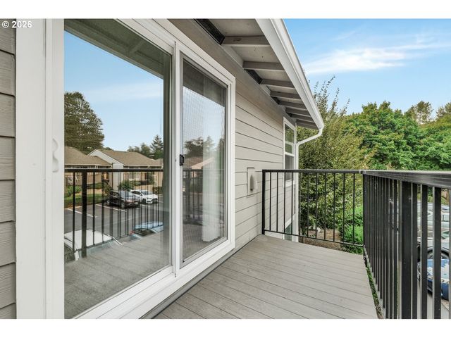 5488 Sw ALGER Ave 12, Beaverton, OR 97005