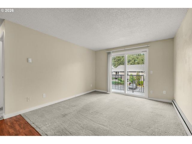 5488 Sw ALGER Ave 12, Beaverton, OR 97005