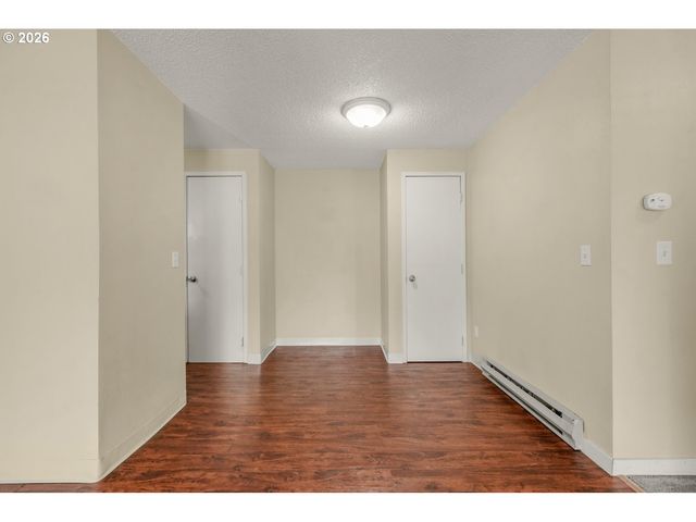5488 Sw ALGER Ave 12, Beaverton, OR 97005
