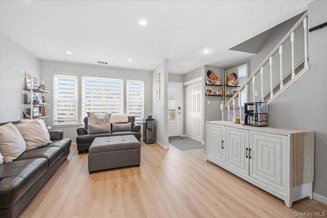 2933 Grand Avenue, Baldwin, NY 11510