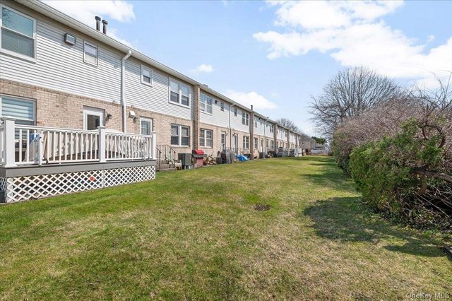 2933 Grand Avenue, Baldwin, NY 11510