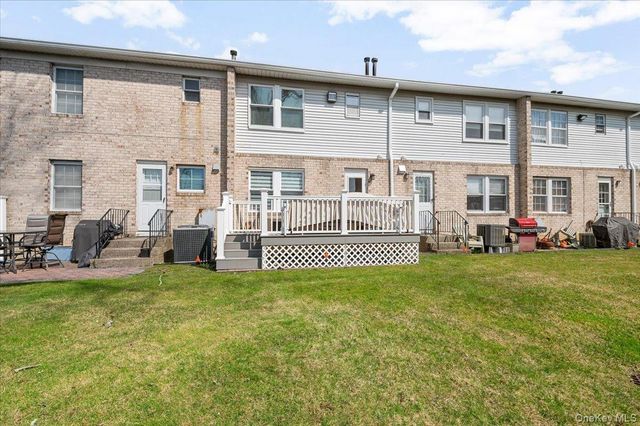 2933 Grand Avenue, Baldwin, NY 11510