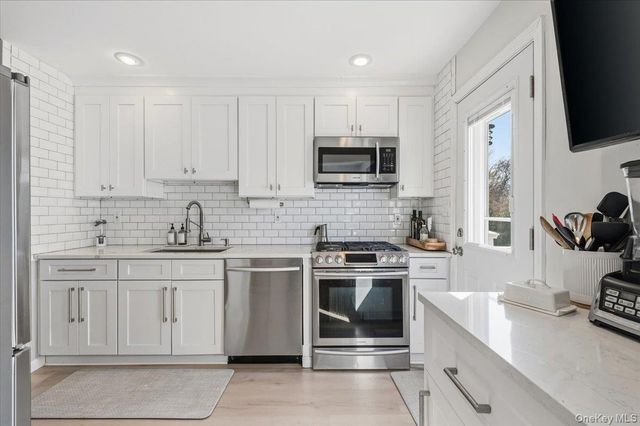 2933 Grand Avenue, Baldwin, NY 11510