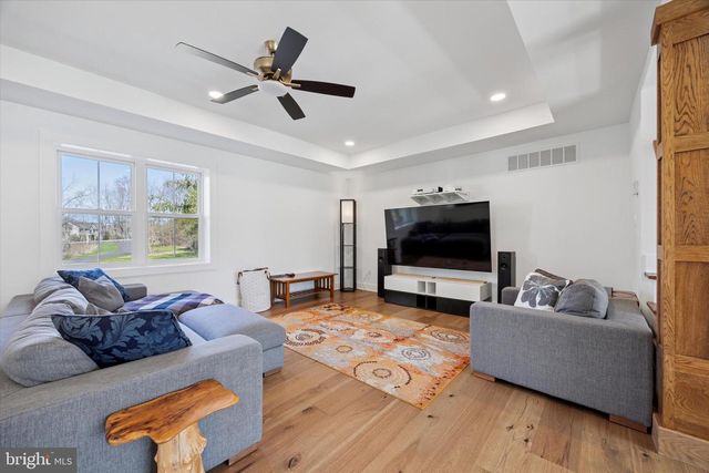 1720 ROUTE 313, Perkasie, PA 18944