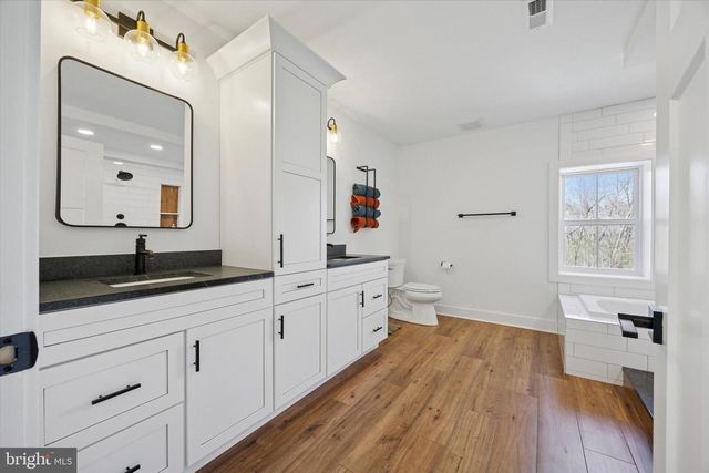 1720 ROUTE 313, Perkasie, PA 18944