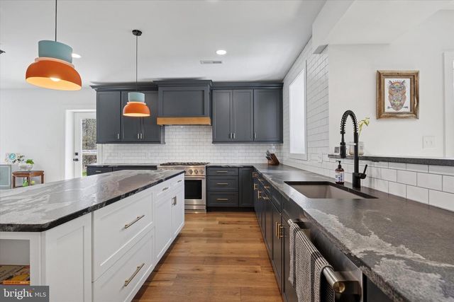 1720 ROUTE 313, Perkasie, PA 18944