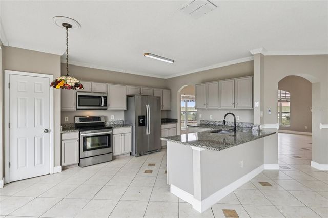 7694 COUNTRY RUN PARKWAY, Orlando, FL 32818