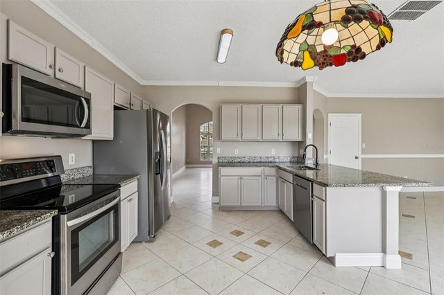 7694 COUNTRY RUN PARKWAY, Orlando, FL 32818